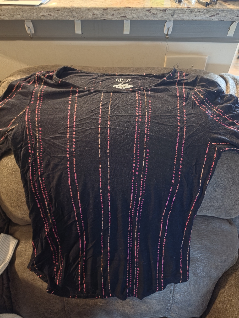 Apt. 9 Black Short-Sleeve Top with Pink Vertical Stripe Pattern